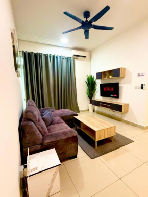 Meridin Bayvue Sea View Homestay by JP